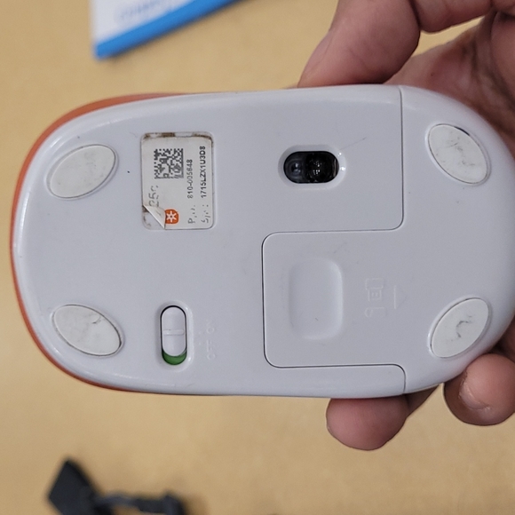 Logitech mouse - Picture 3 of 5